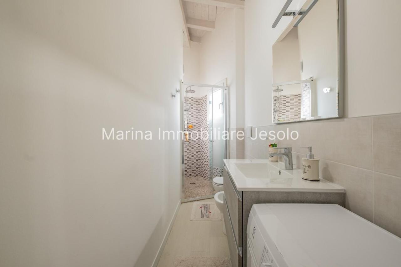 Villaggio Dei Gabbiani ลิโดดิเยโซโล ภายนอก รูปภาพ